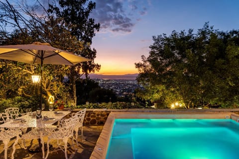 Hot Tub, Hot Tub, View (from property/room), View (from property/room), City view, City view
