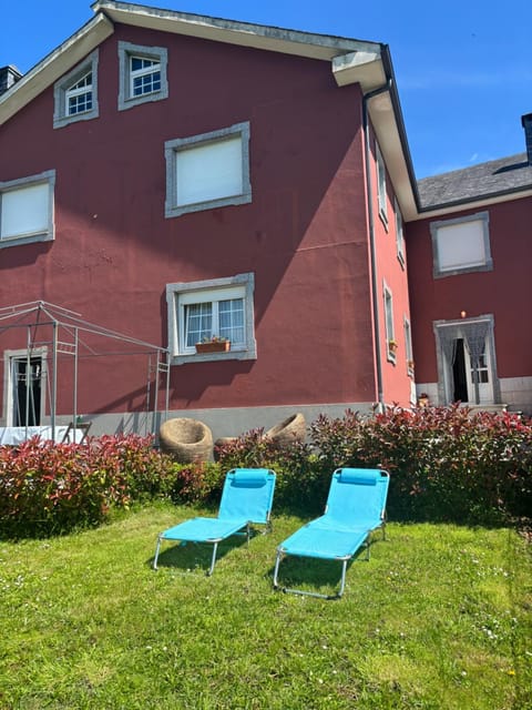 Property building, Garden view, sunbed