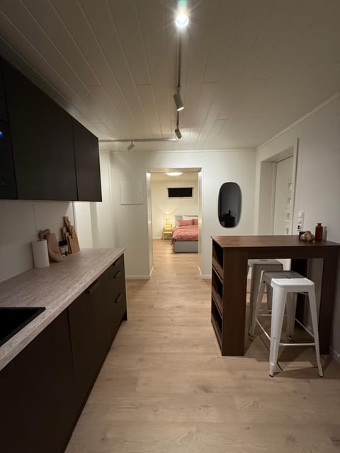 Sea breeze & silence - Kvaløysletta Apartment in Tromso