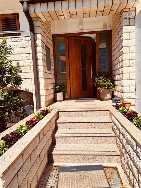 Patio, Facade/entrance, Lobby or reception