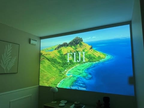 Appartement avec Rétroprojecteur, Babyboot avec belle vue et proche gare Apartment in Tours