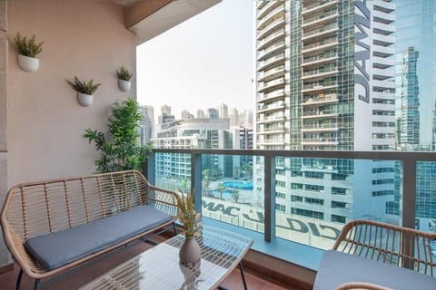 Free housekeeping visits during your stay - StayShort - Classy 1-Bedroom Apartment in Dubai Marina with City Views! Apartment in Dubai