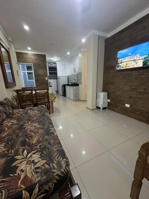 TV and multimedia, Kitchen or kitchenette, Living room, Dining area