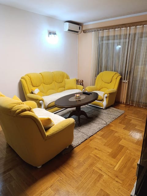 Stan na dan Ilicka Apartment in Federation of Bosnia and Herzegovina