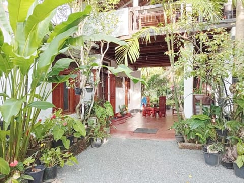 Property building, Spring, Garden view, Inner courtyard view