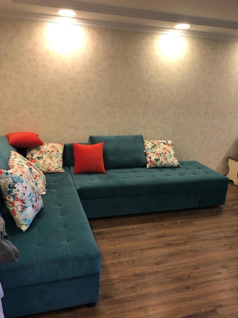 Seating area, Bedroom