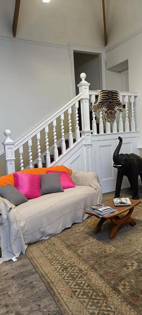 The Studio Trewarveneth Manor Farm TR185NF Apartment in England