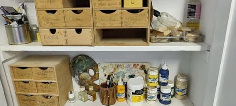 The Studio Trewarveneth Manor Farm TR185NF Apartment in England