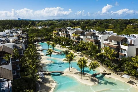 Property building, Pool view, Sea view, Swimming pool