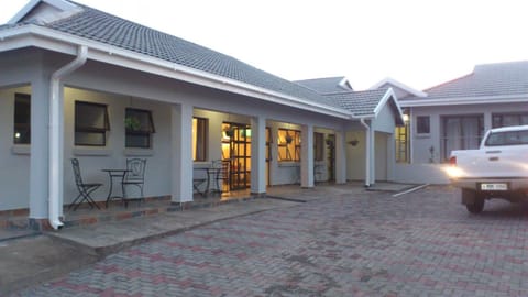 Property building, Restaurant/places to eat, Facade/entrance