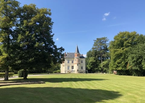 Le Château de Bel Air - Suite de 125m2 - Expérience unique Apartment in Carquefou