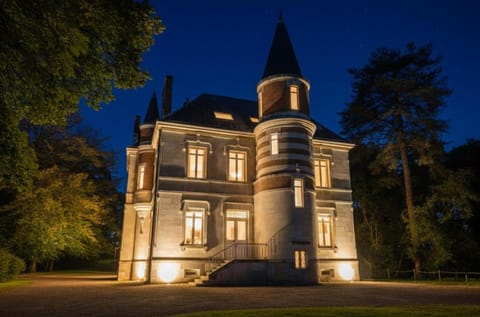 Le Château de Bel Air - Suite de 125m2 - Expérience unique Apartment in Carquefou