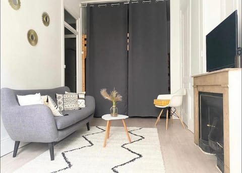 Charmant appartement Apartment in Villeurbanne