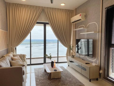 TV and multimedia, Living room, Sea view