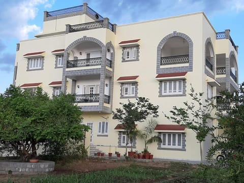 Property building, Garden view