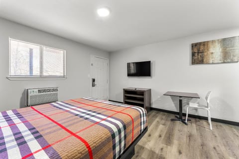 TV and multimedia, Bedroom