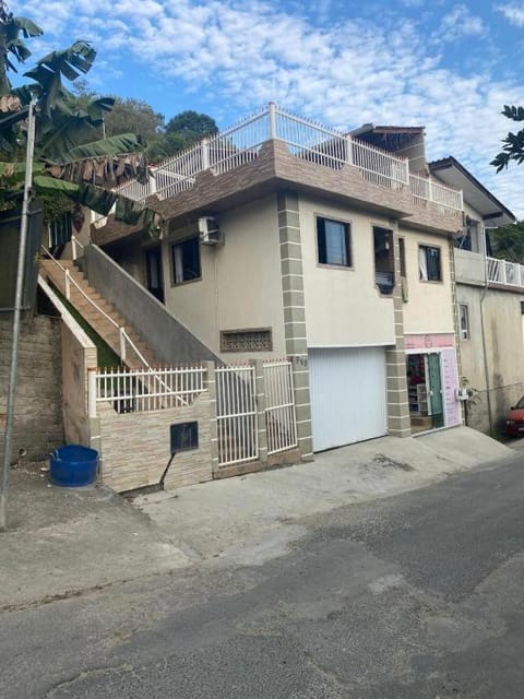 Property building, Day, Neighbourhood, Street view
