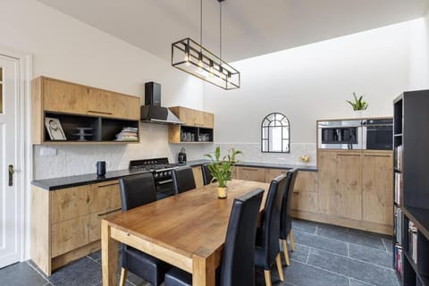 Guesthouse Gatsby House in Ypres