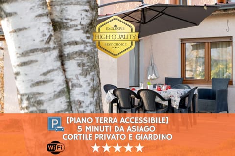 Day, Property logo or sign, Dining area, Text overlay, Street view