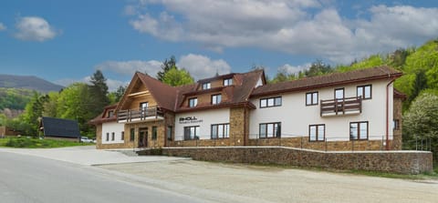 Property building, Natural landscape