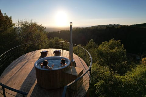 Natural landscape, Massage, View (from property/room), Balcony/Terrace, Spa and wellness centre/facilities, Sunset