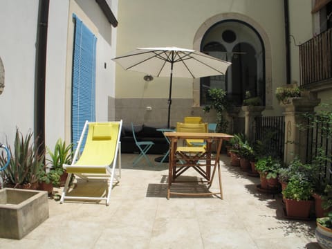 Day, Balcony/Terrace