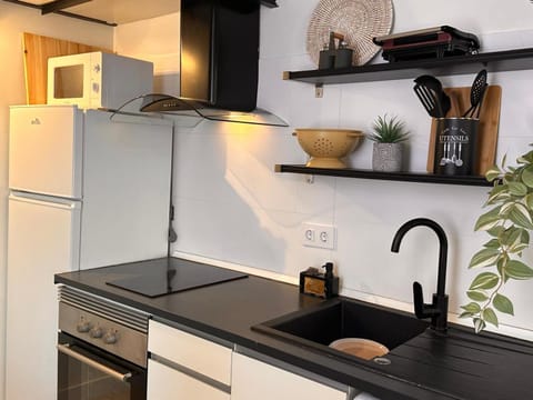 Apartaestudio muy próximo Valencia Apartment in Valencia