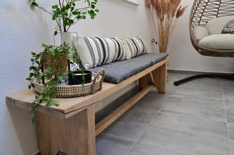 Patio, Balcony/Terrace