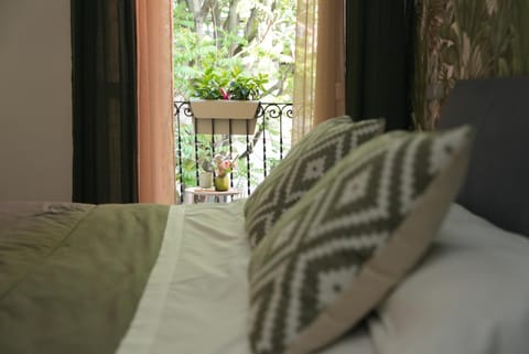 Patio, Bed, View (from property/room), Balcony/Terrace, Photo of the whole room, Bedroom