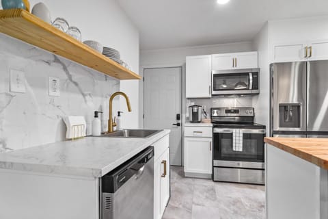 Game Room and Huge Yard with Fire Pit Yard Games and BBQ Near UE and Downtown House in Evansville