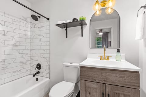 Game Room and Huge Yard with Fire Pit Yard Games and BBQ Near UE and Downtown House in Evansville