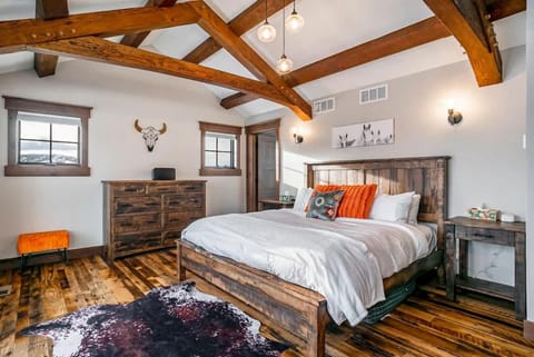 Granby Ranch Lodge House in Granby