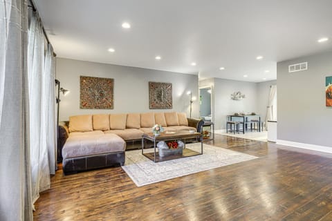 half Mi to Creation Museum Home with Large Yard! House in Ohio