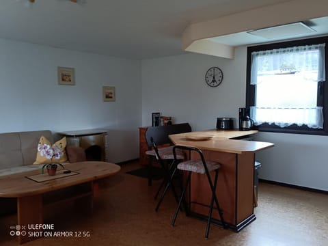 Uwes Seeblick Chalet in Mecklenburgische Seenplatte