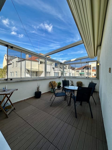 Central District 3 Bedroom Place Apartment in Plovdiv