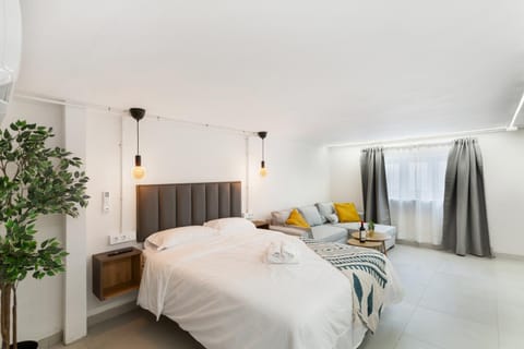 Living room, Bedroom
