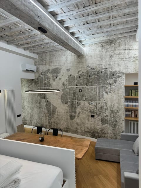 Photo of the whole room, air conditioner