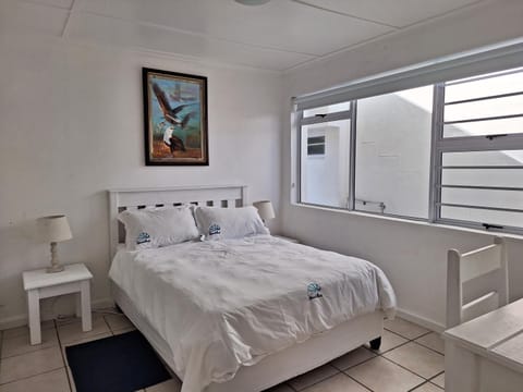 Nautilus Flat House in Western Cape