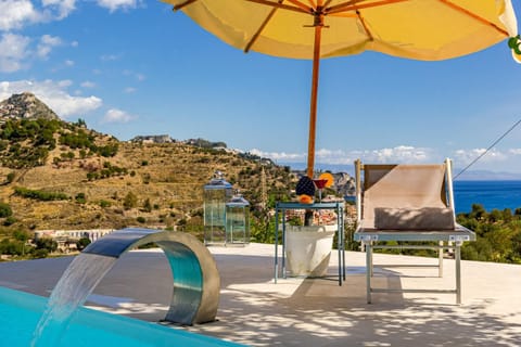 Patio, Day, Natural landscape, View (from property/room), Mountain view, Sea view, Swimming pool