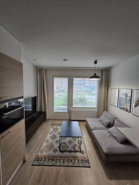 Modern City Apartment nearby Airport Apartment in Helsinki