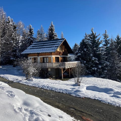 Property building, Day, Natural landscape, Winter