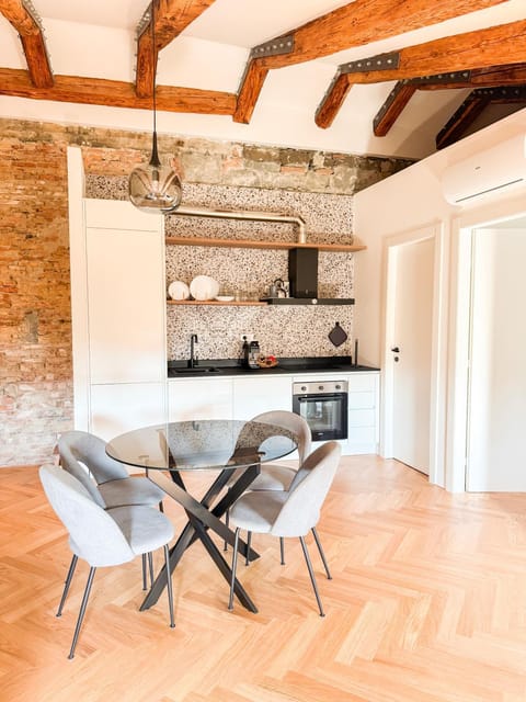 Trieste Boulevard Apartments app 2 Apartment in Trieste