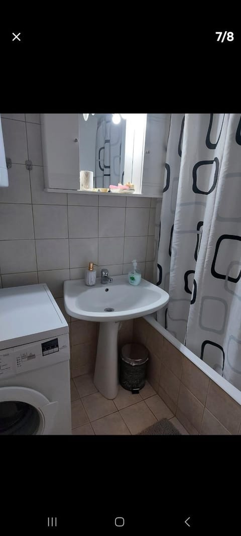 Όμορφο διαμέρισμα στο κέντρο Κοζάνης, για μια ευχάριστη διαμονή Apartment in Decentralized Administration of Macedonia and Thrace