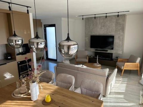 Penthouse Amicaliving Murter Apartment in Murter