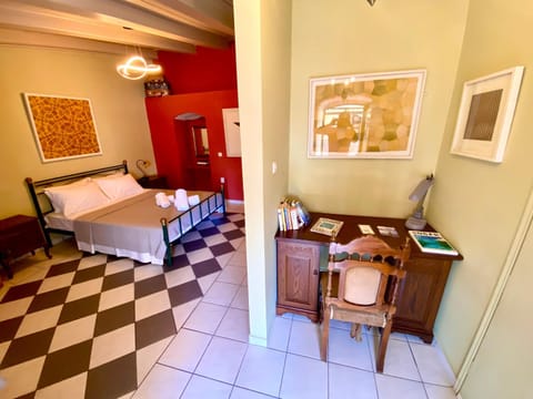 Tortuga Studios Aegina Port Apartment in Argolis, Greece