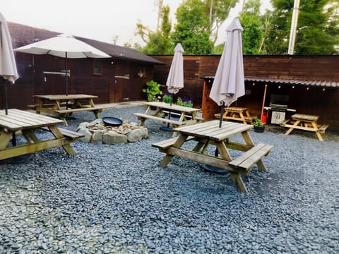 Day, BBQ facilities, Banquet/Function facilities, fireplace