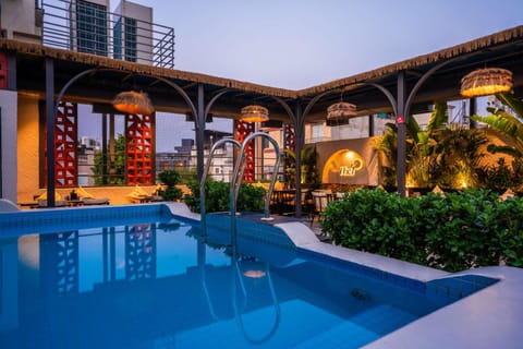 Pool view, Swimming pool