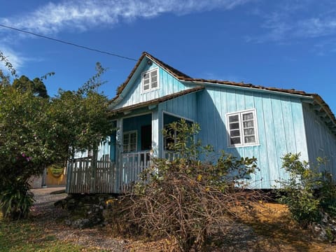Facade/entrance, Garden