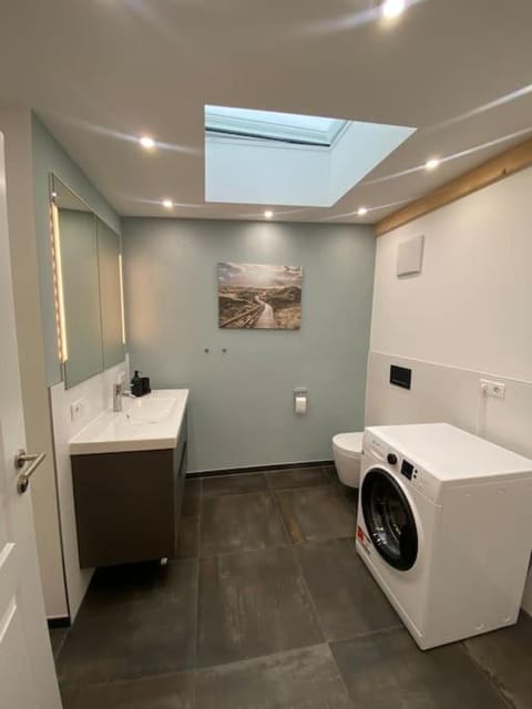 Frühlingswochen - wandern - radeln - BERGSEERUHE - FeWo Iseler Apartment in Tyrol