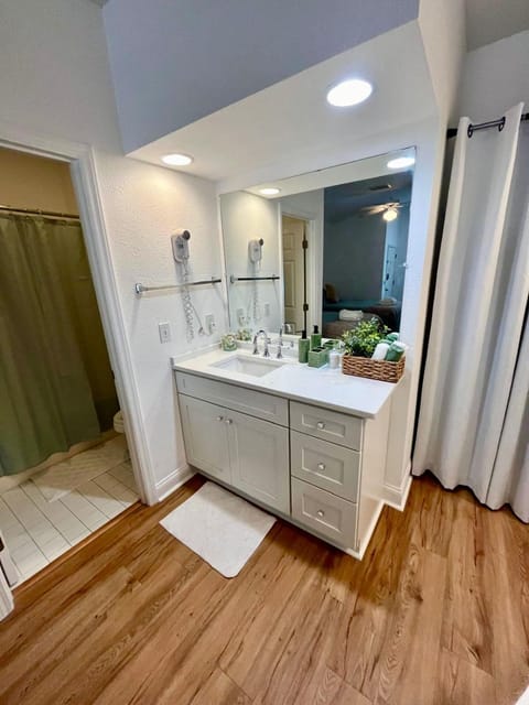 Beautiful Newly Remodeled Mini Suite at Sea Trail Resort Apartment in Sunset Beach